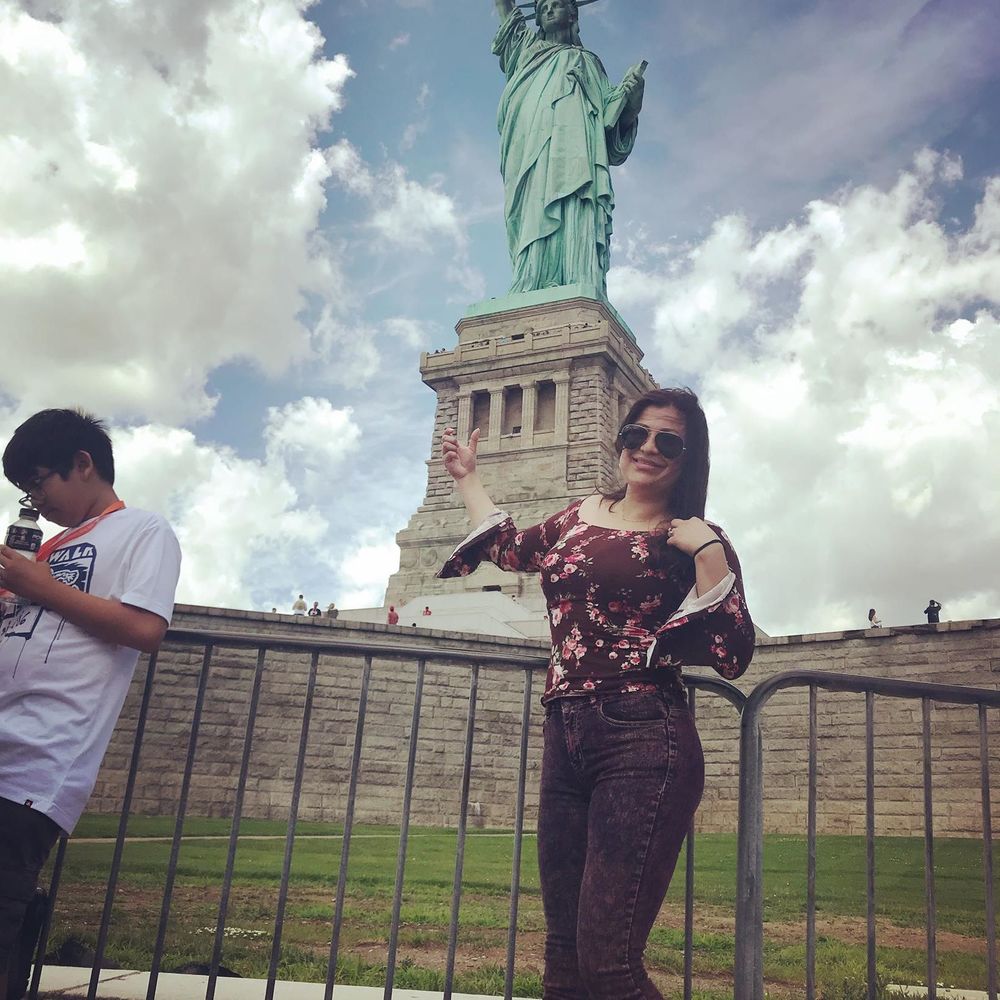 Meet your Posher, Leydi